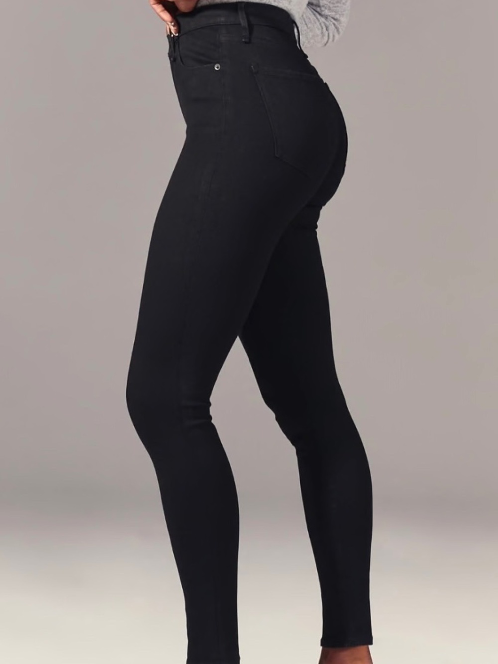 EUC Abercrombie & Fitch Black Ultra High Rise Jean Leggings Stretchy Size 28